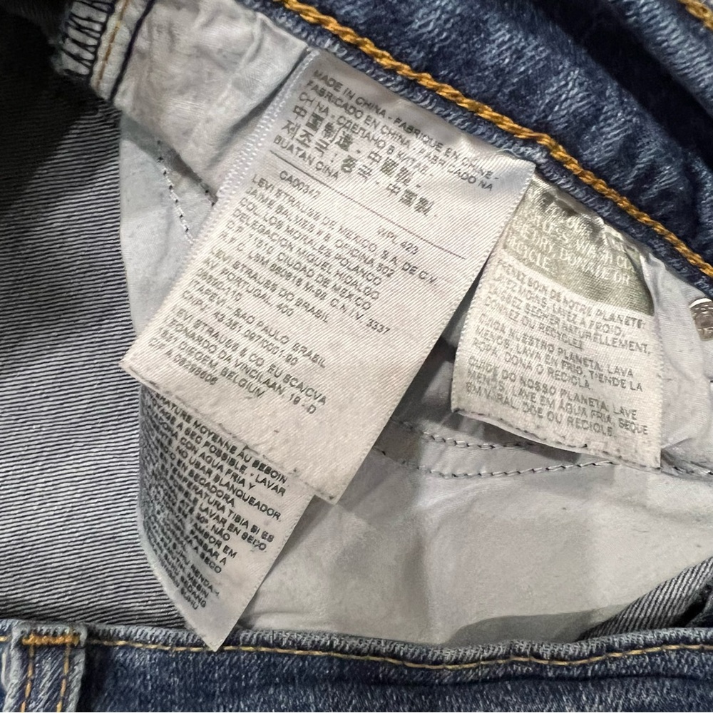 Levi Boyfriend Jeans Rare Blank tag - Picture 5 of 11